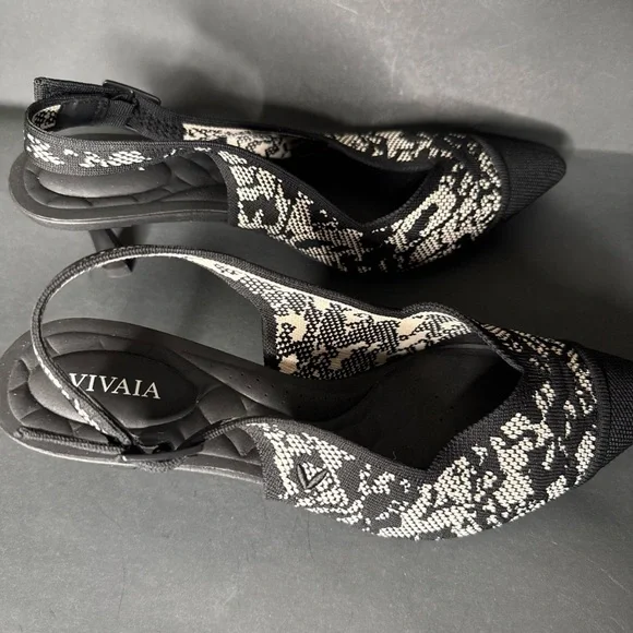 Vivaia Black Lace Pointed-Toe Singback Heels (Addison) Size 41.5. US 10.5/11 - Picture 5 of 8